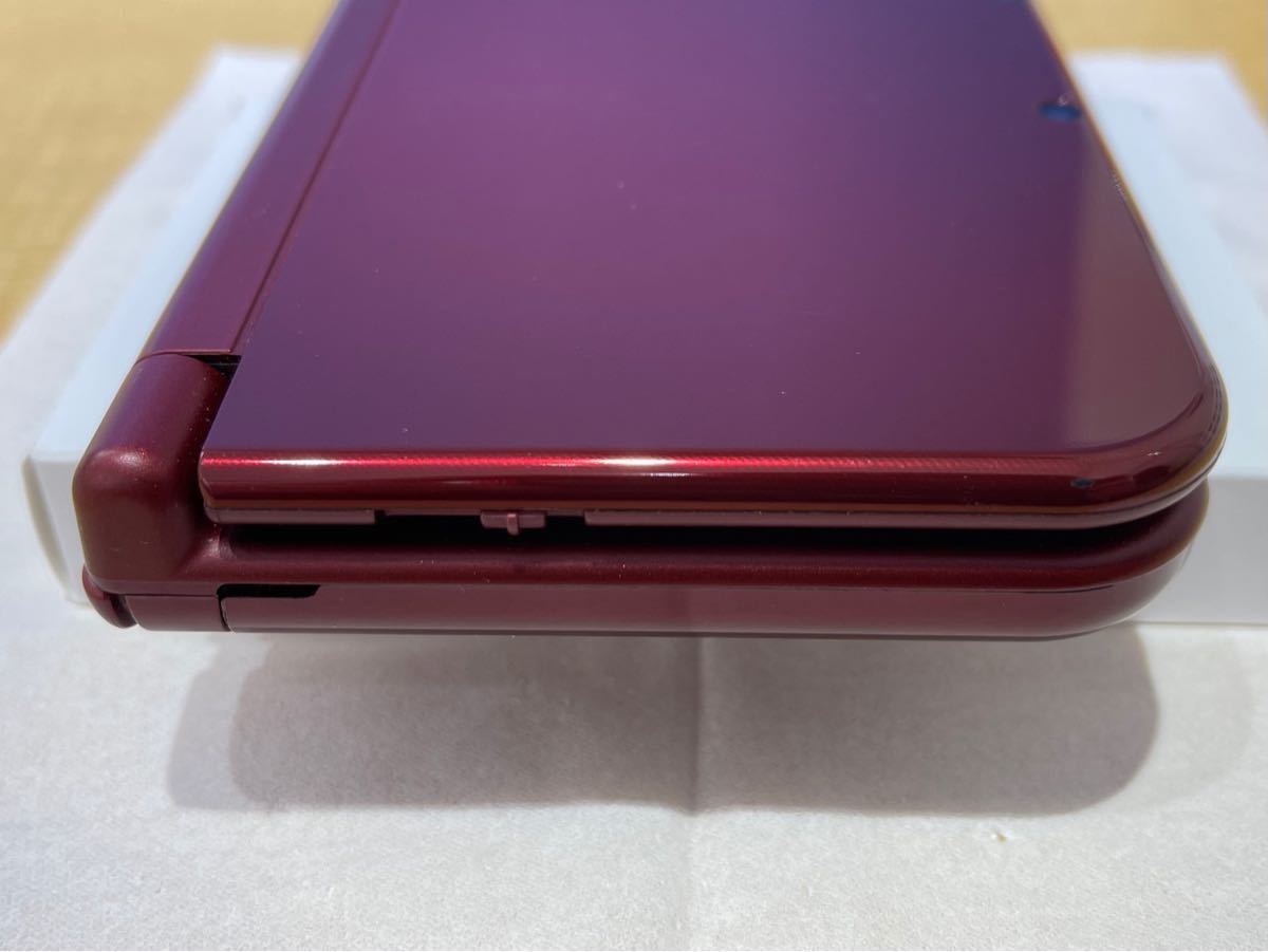 任天堂 Newニンテンドー3DS LL メタリックレッド 本体 3dsll 充電器