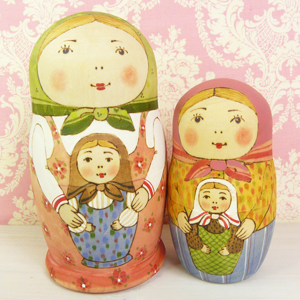 タマラさんの娘オリガさんのマトリョーシカ ファーム 11cm 5人組 B