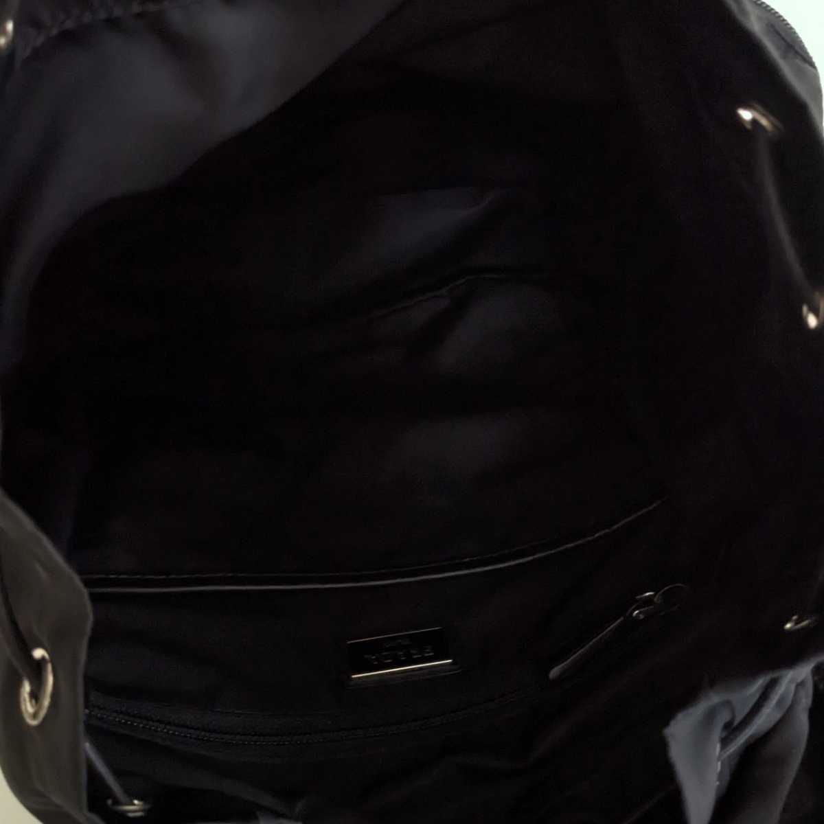美品 PRADA 名作 V164 現行 大きめ リュック 巾着 バッグ 軽量 美品 PRADA 名作 V164 現行 大きめ リュック 巾着 バッグ 軽量