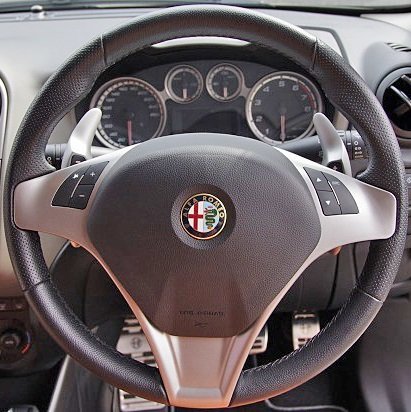 【M's】Alfa Romeo ミト (2009y-2017y) パドルシフト用 パドル サポート (ブラック) パドルシフター 内装品 室内 パーツ 部品 カスタム_画像3