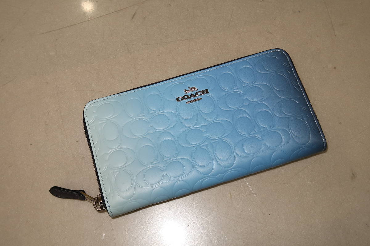 □□未使用 COACH コーチ レザー ラウンドファスナー 長財布