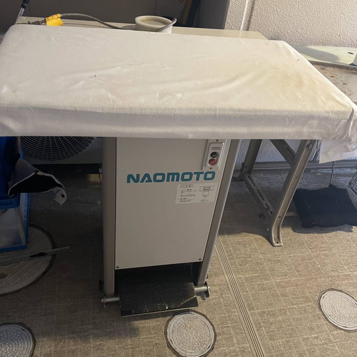 Yahoo!オークション - 1314 NAOMOTO ナオモト アイロン仕上げ台 Yahoo!オークション - 1314 NAOMOTO ナオモト アイロン仕上げ台