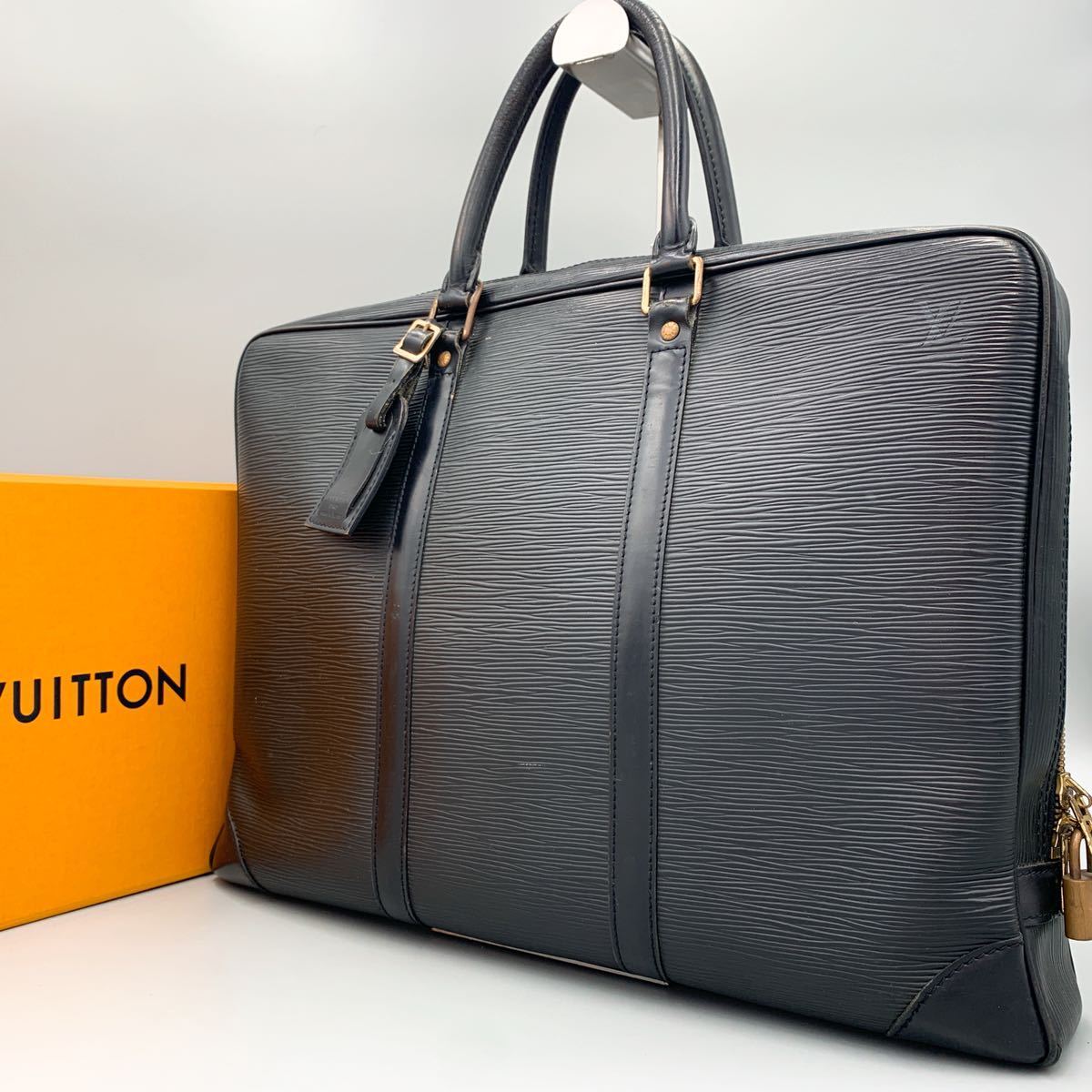 1円《美品》LOUISVUITTON エピ ポルトドキュマン・ヴォワヤージュ