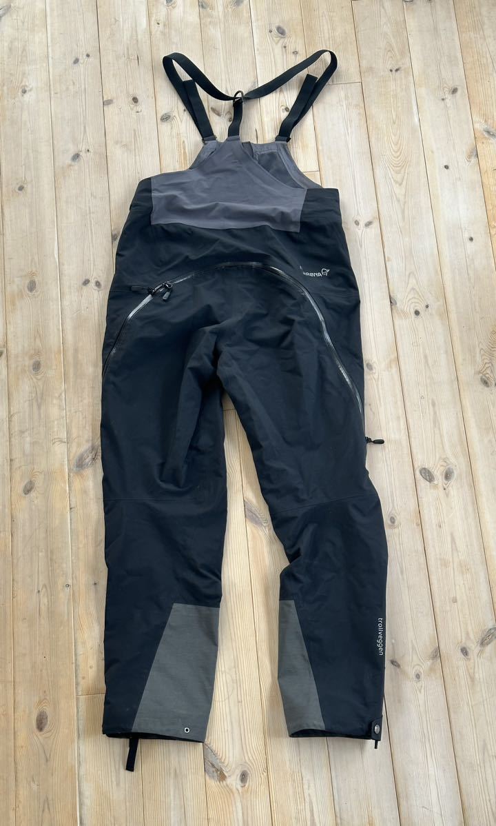 ノローナ norrona trollveggen Gore-Tex Pro Bib (M) サイズM ノローナ norrona trollveggen Gore-Tex Pro Bib (M) サイズM