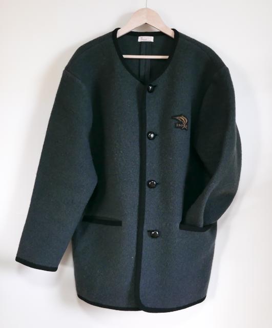 人気商品】 PAPAS ウール 豪華ジャケット グレイ色 まだまだ着られる
