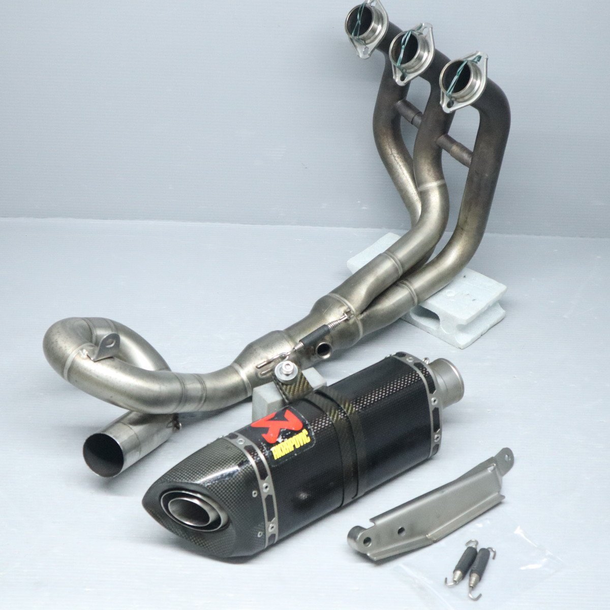 お得セット ヤマハ MT-09 AKRAPOVIC アクラポビッチ レーシングライン