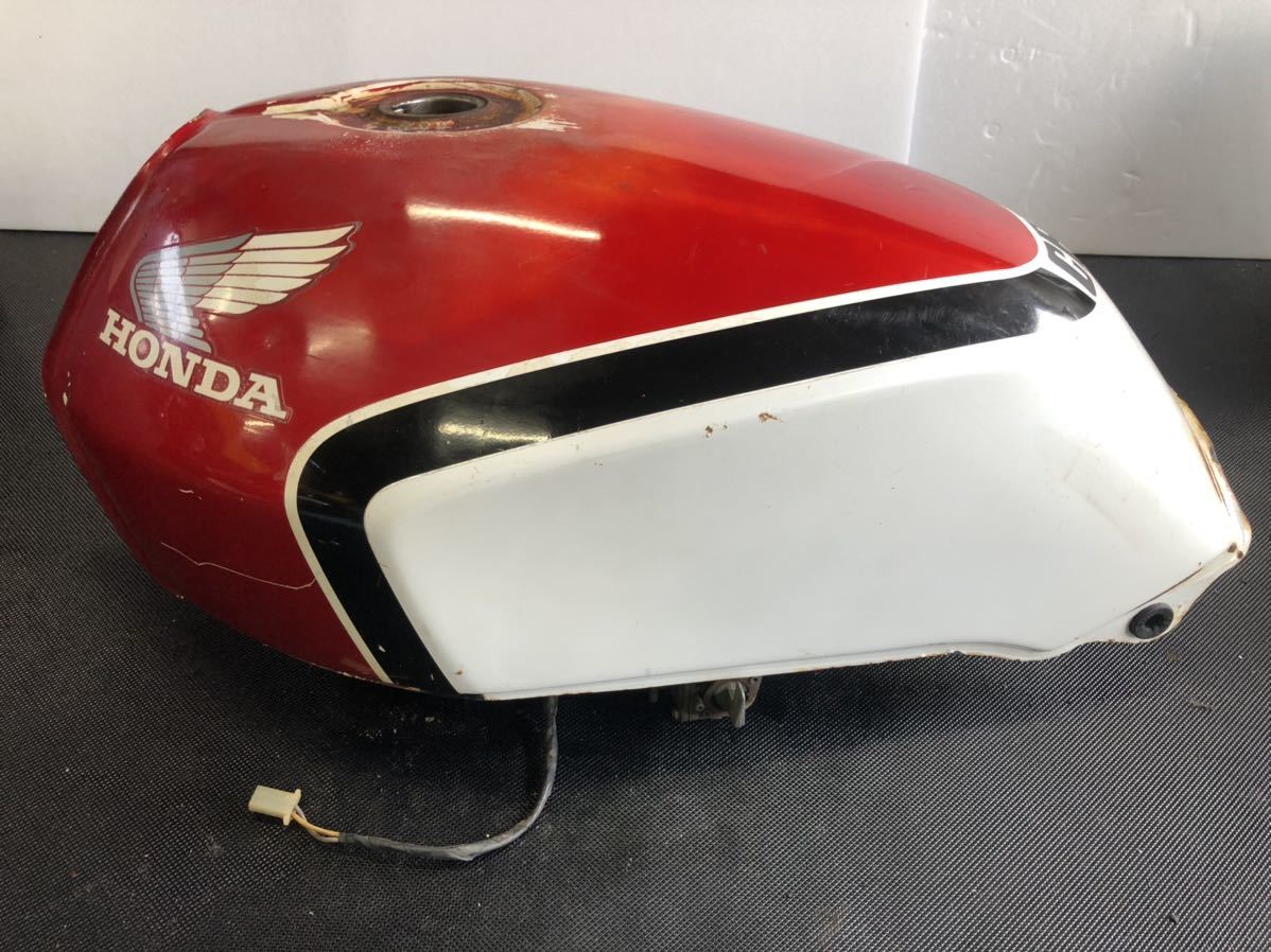 確実実働 CBX550F CBX400F タンク バラ売り CBR400F cb750f beet 外装