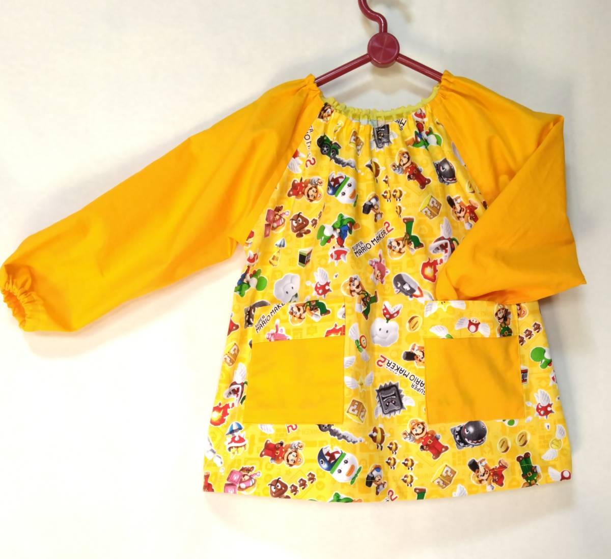 ハンドメイド 子供スモック 110サイズ 黄色 マリオ模様 幼稚園保育園 入園準備 新品 送料無料
