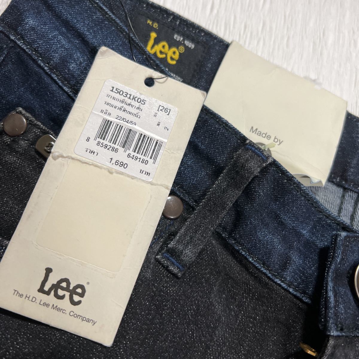 匿名配送 送料無料 未使用 Lee ショートパンツ デニム ブラック 26 短パン レディース 小さめサイズ