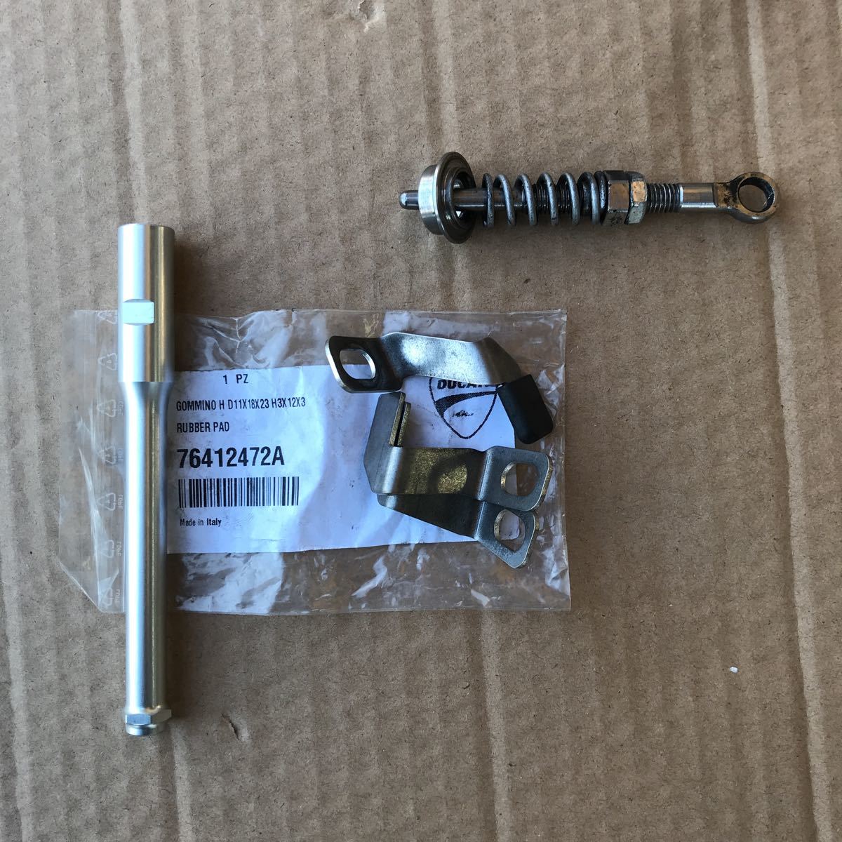 バックステップ DUCATI パニガーレV4/V4S/V4R ドゥカティ リゾマ ドカテイ 取扱説明書付き 96280481A 美品中古品目立つ傷なし _画像6