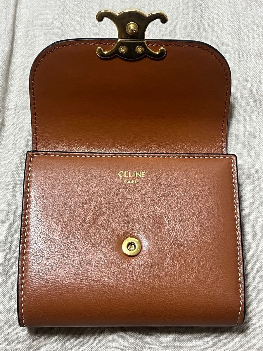 CELINE スモール トリオンフ ウォレット / シャイニースムース CELINE スモール トリオンフ ウォレット / シャイニースムース