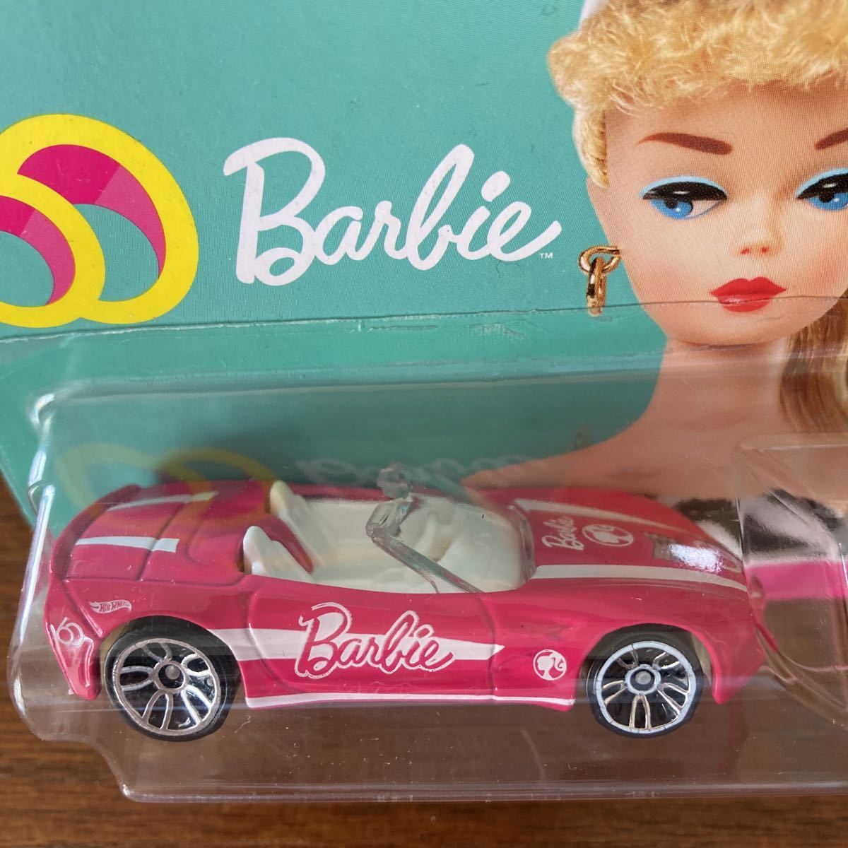 ホットウィール Hot Wheels 60 Barbie バービー60周年 '14 CORVETTE 