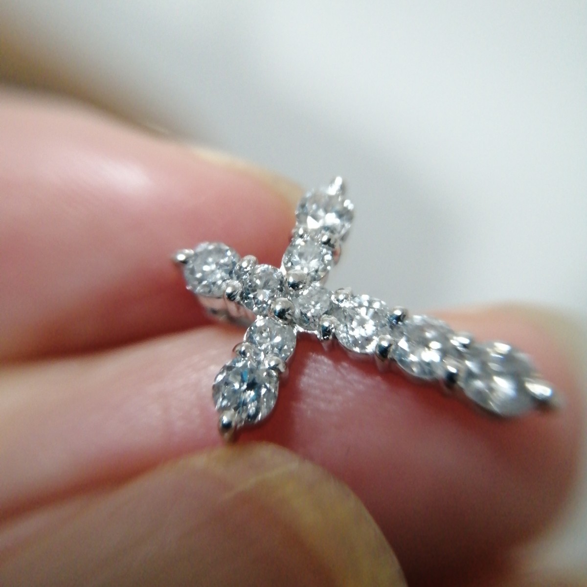 pt900 0 50ct ダイヤモンド ネックレス トップ クロス 十字架 天然