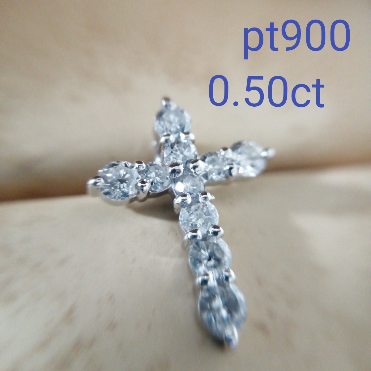 pt900 0 50ct ダイヤモンド ネックレス トップ クロス 十字架 天然