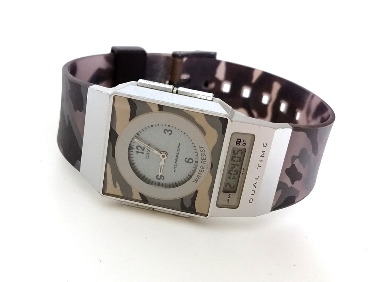 稼働中 】 カシオ ペラ アナデジ 腕時計 カモフラ 迷彩柄 CASIO PELA