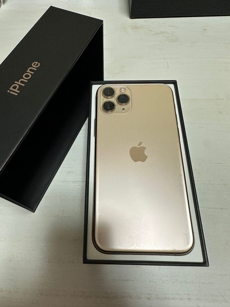 美品 iPhone 11 pro 256GB SIMフリー-