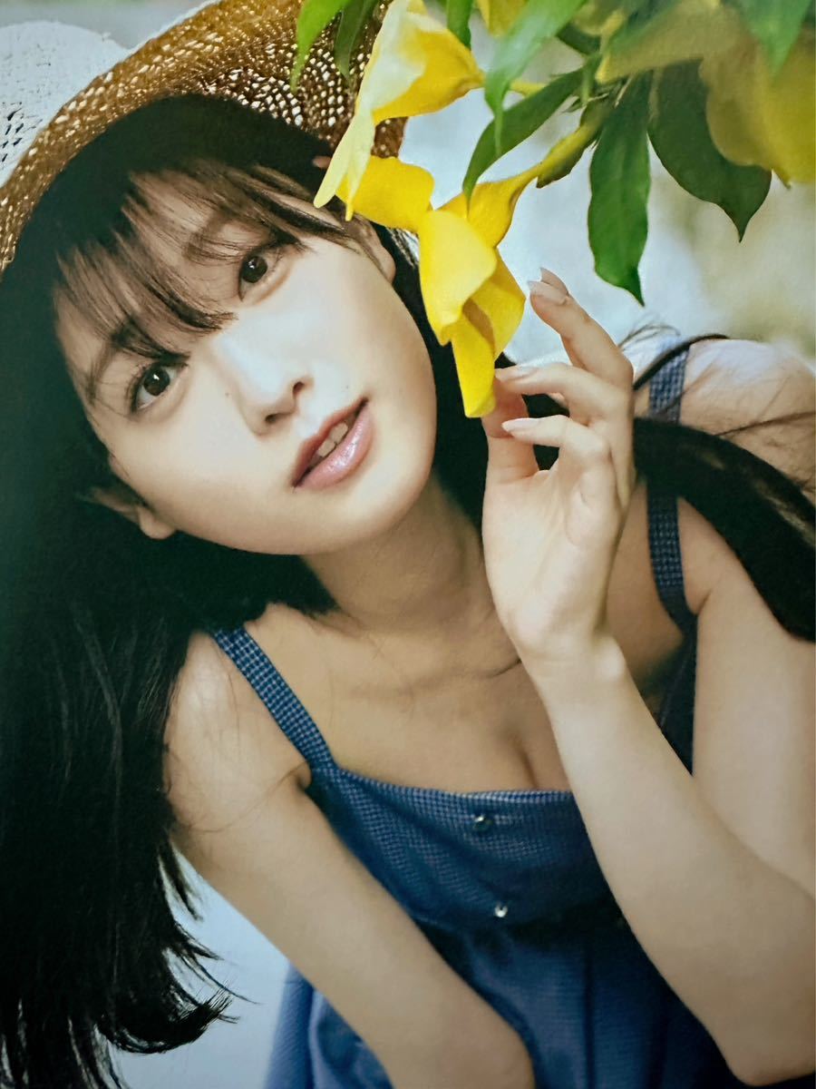 直筆サイン入り】 高橋ひかる 写真集 Adorable 《希少品》 女優 直筆サイン入り】 高橋ひかる 写真集 Adorable 《希少品》 女優