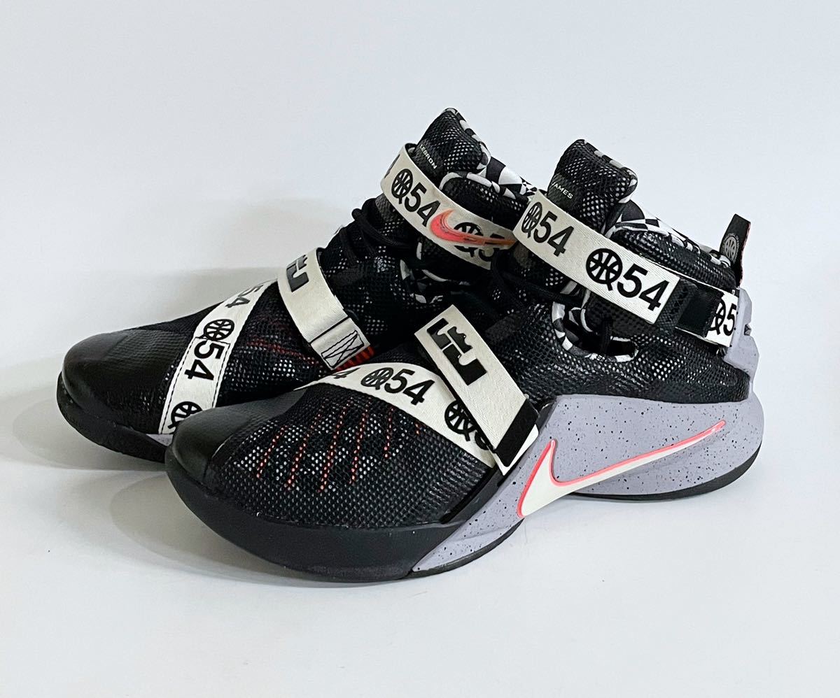 SHZ-050【美品】NIKE LEBRON SOLDIER IX LMTD QUAI 54 ナイキ　レブロン ソルジャー9　リミテッド　クアイ54　810803-015 レア 28.5cm_画像1