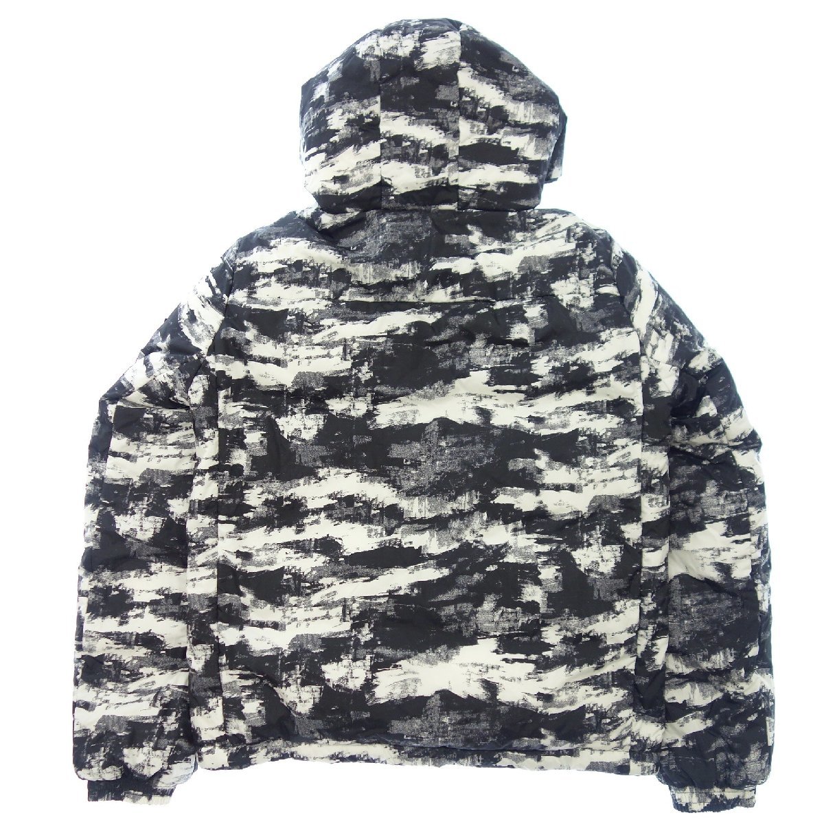新品同様超美品 タトラス ダウン GAURO リバーシブル カモフラージュ M