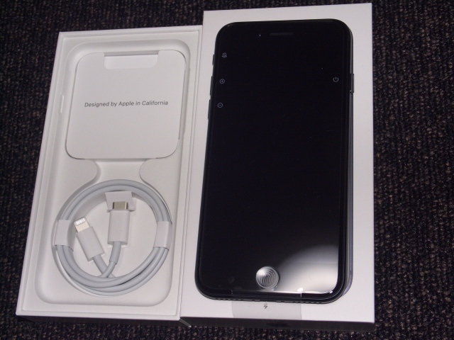 新品未使用◇Apple iPhoneSE 第3世代 128GB ミッドナイト◇ソフト