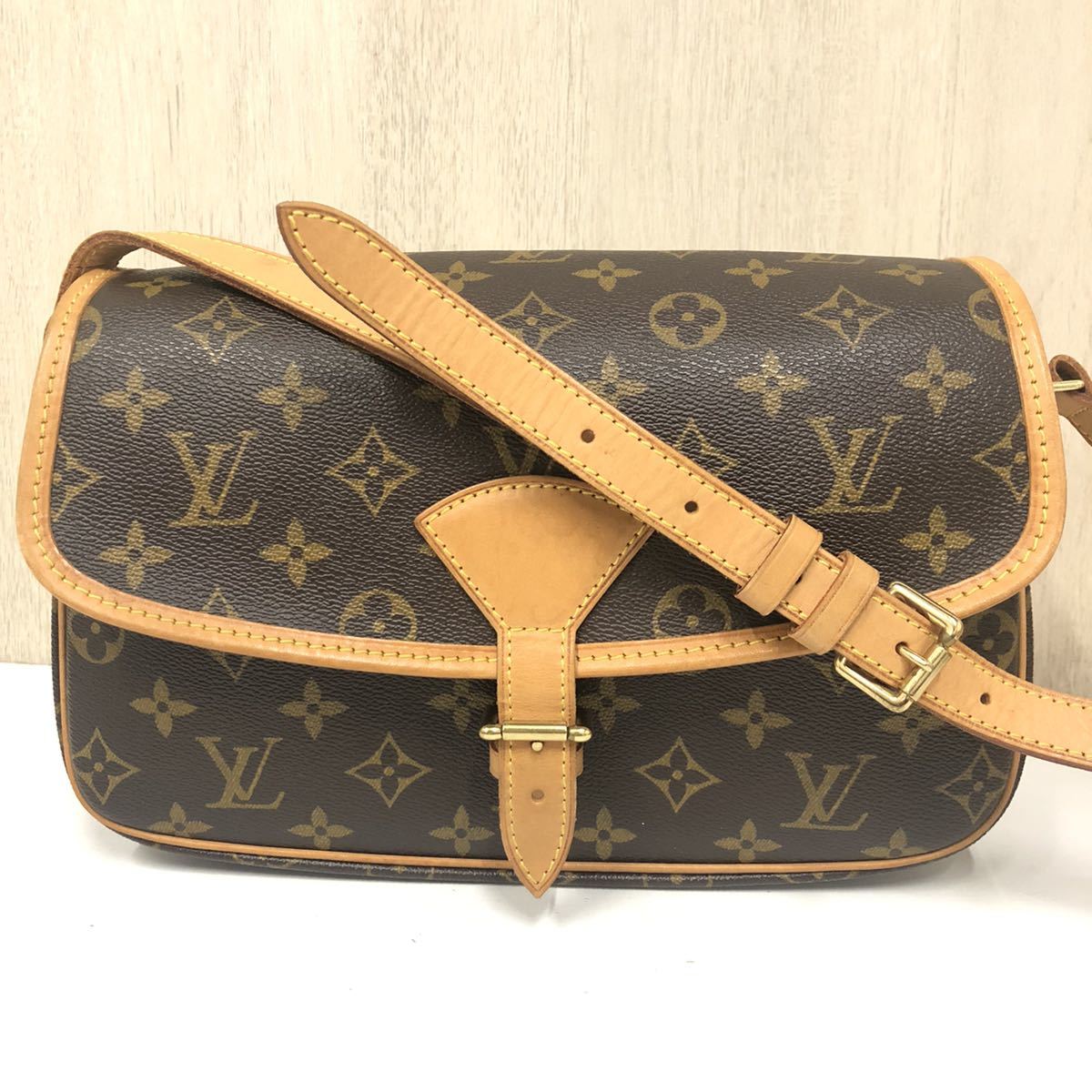 超激安 Louis Vuitton ルイヴィトン ミニダヌーブ ショルダーバッグ