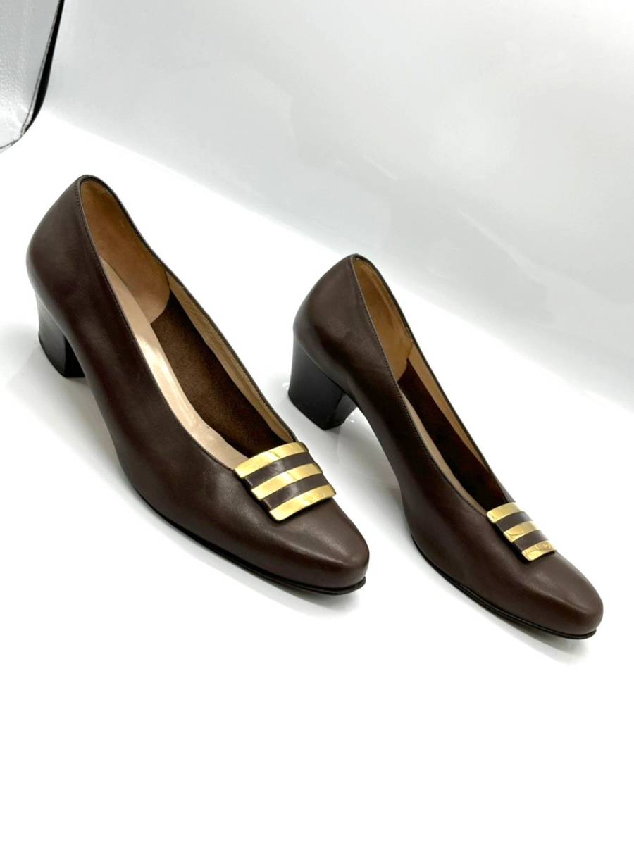 Salvatore Ferragamo サルヴァトーレ フェラガモ パンプス ブラウン