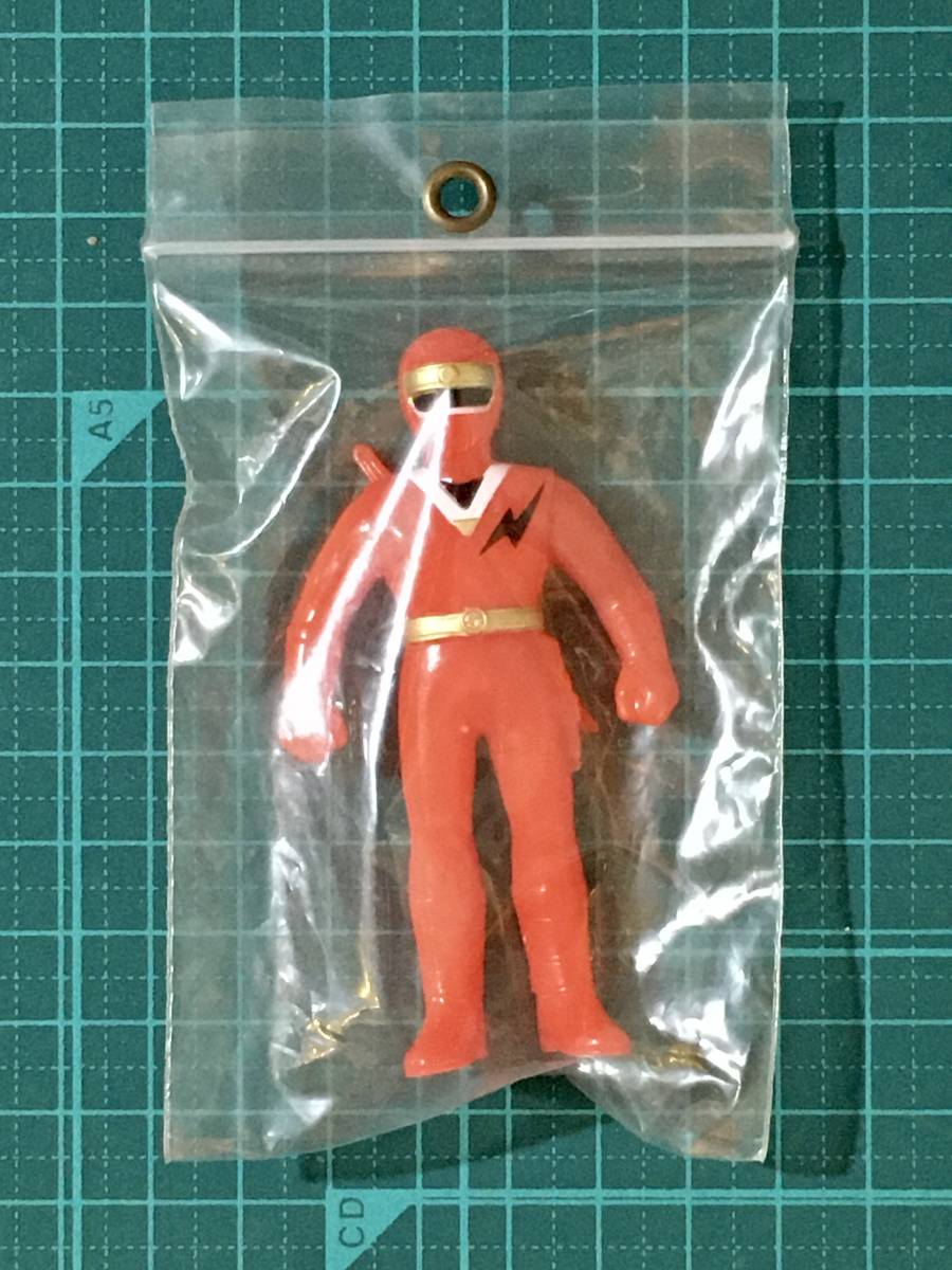  Shokugan sofvi * ninja Squadron kak range ya- Ninja red ( sale at that time .. stock goods * box etc. less junk )