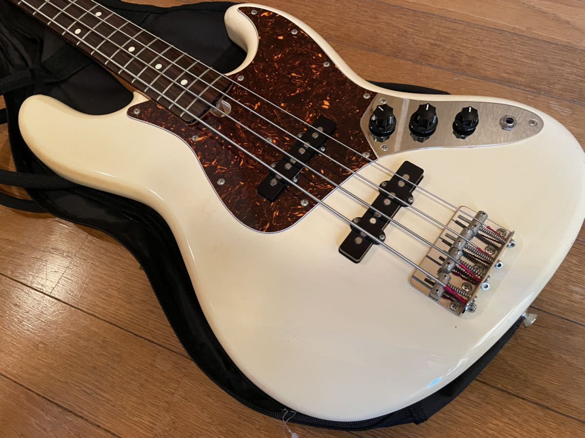 Fender Japan JB406-60(JB62M)Eシリアル-