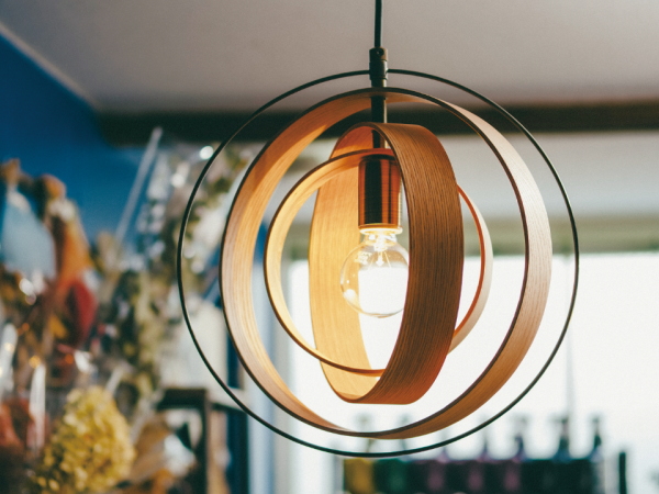 贅沢品 1灯 木製 ランプ 北欧風 カフェ 天井照明 ウッドライト 照明