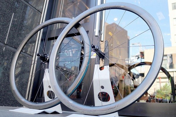 ロヴァール ROVAL roval クリンチャー カーボン cl64 11速 - 通販