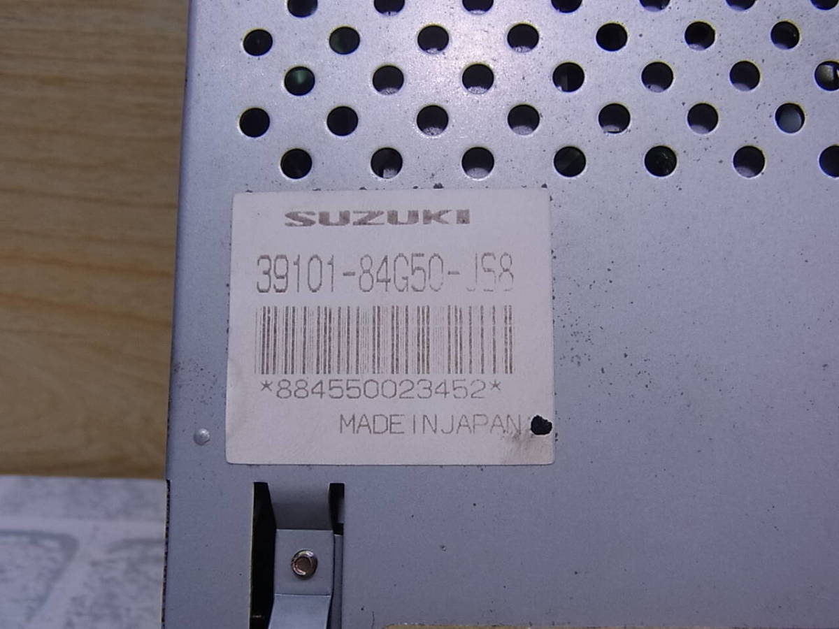 ◎K/096●スズキ SUZUKI☆純正CDプレーヤーデッキ☆カーオーディオ☆39101-84G50-JS8☆動作不明☆ジャンクの画像2