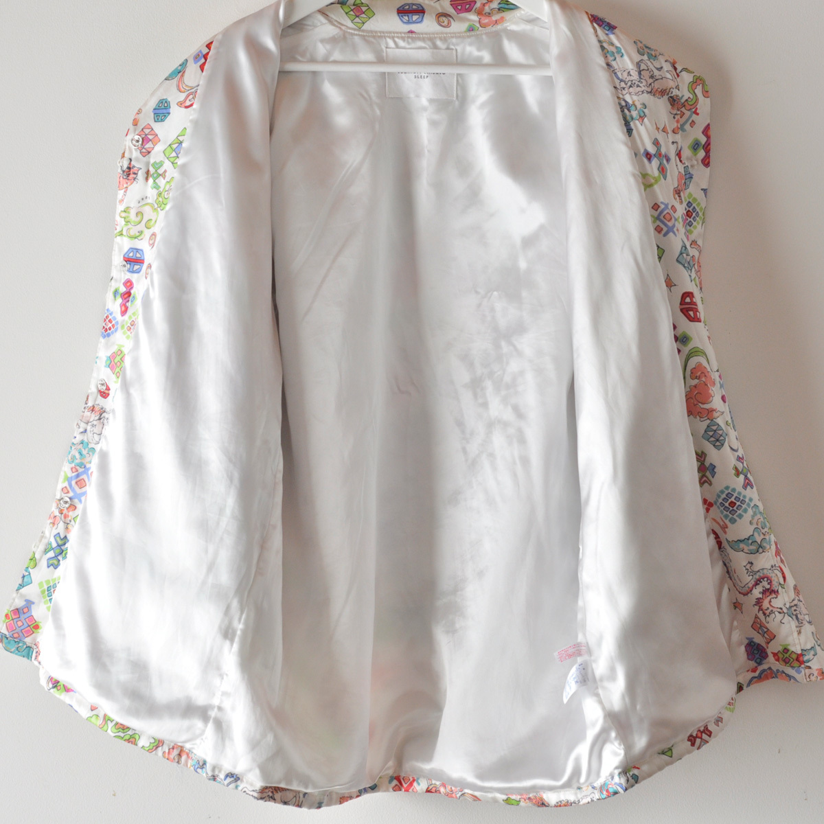  almost unused tsumori chisato silk tea ina jacket cotton inside M size white total pattern illustration print satin / Tsumori Chisato 