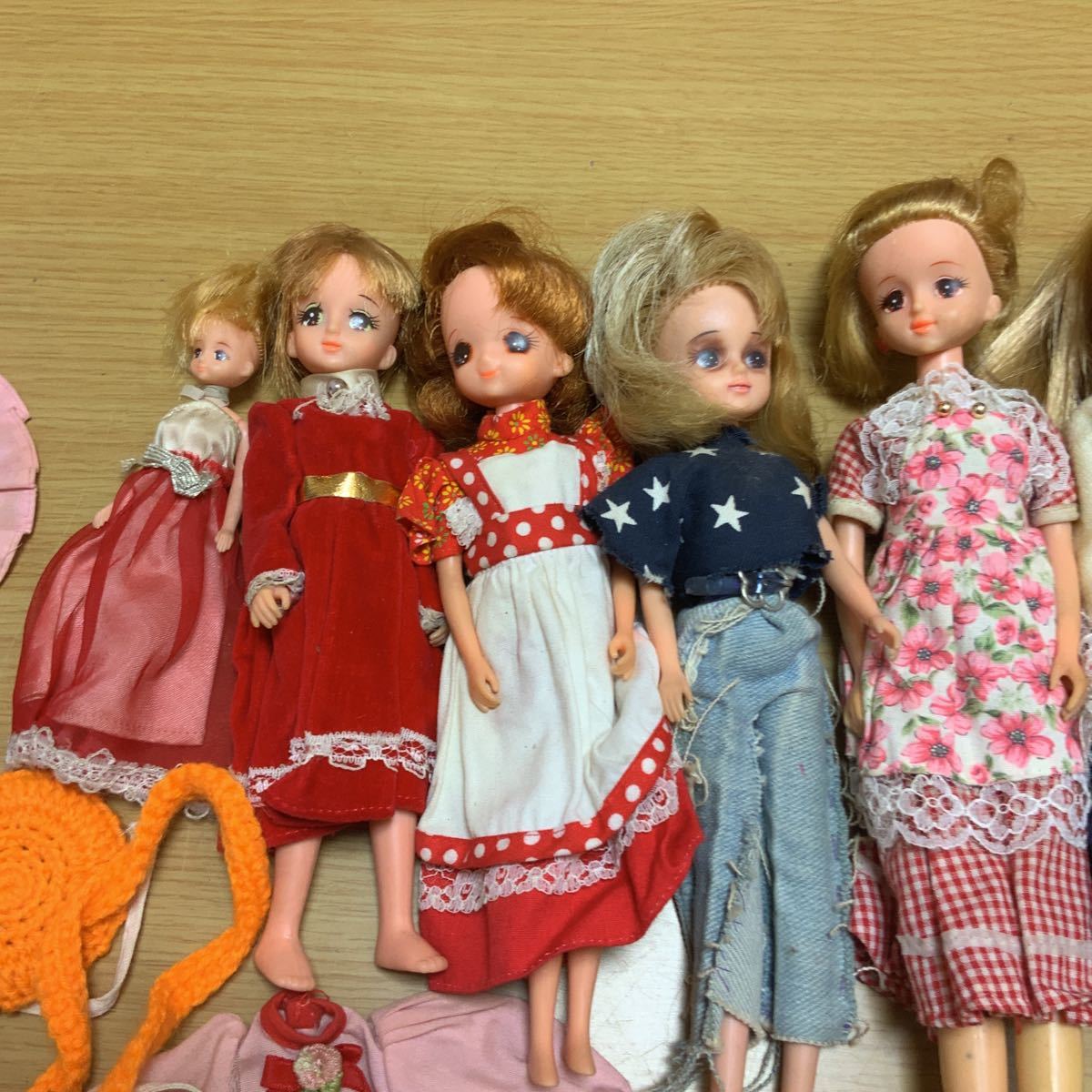 ○昭和レトロ アンティーク1980年代 リカちゃん人形 着せ替え ○昭和レトロ アンティーク1980年代 リカちゃん人形 着せ替え