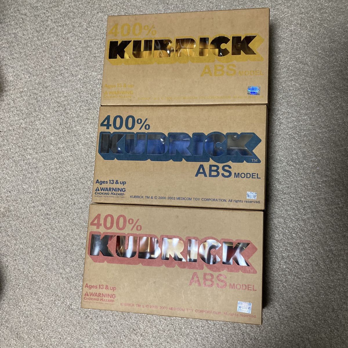 KUBRICK 400% ABSMODEL 赤青黄 3体セット メディコムトイ