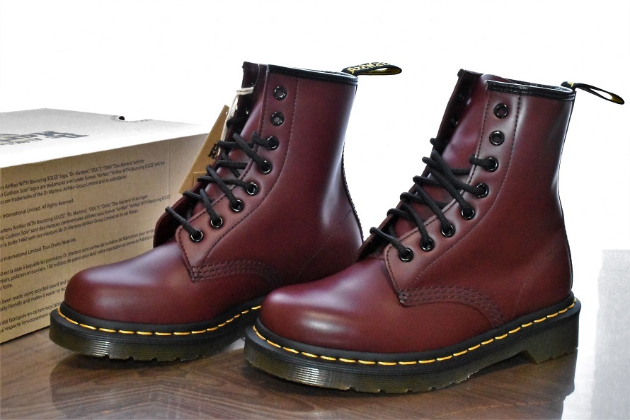 最高 Dr.Martens ドクターマーチン 1460 レザー ８ホール ブーツ