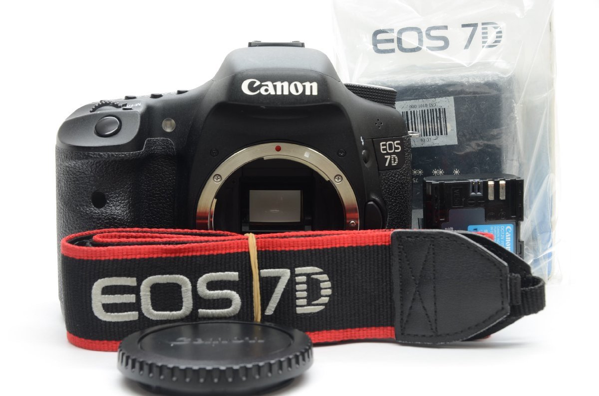 キヤノン Canon EOS 7D BODY デジタル一眼レフカメラ