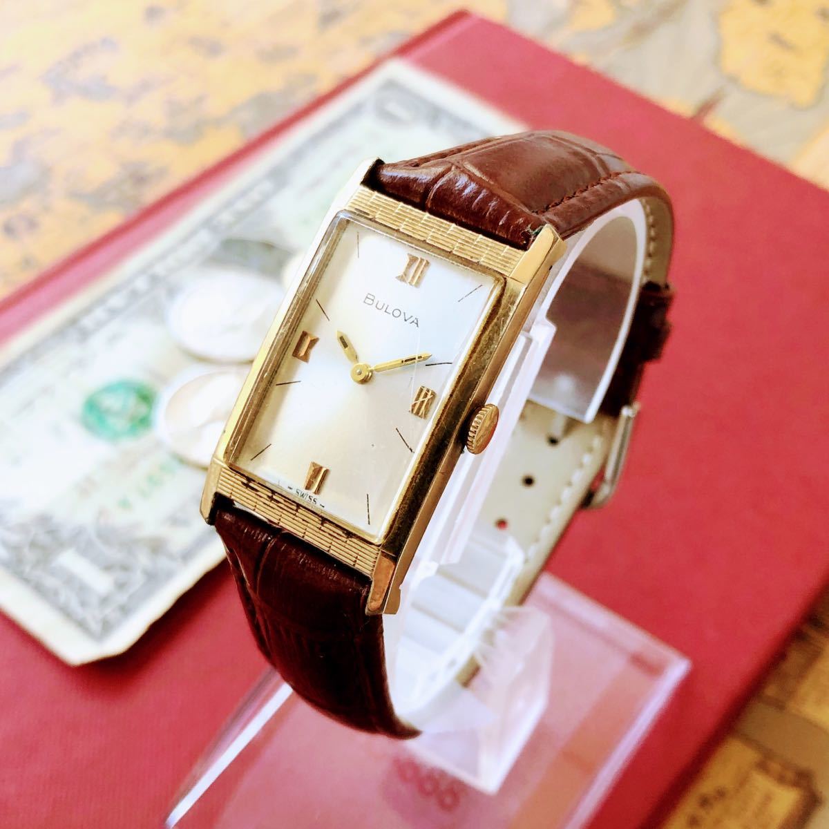 日本未入荷!入手困難! ブローバ Bulova ソーラー電波時計 シチズン