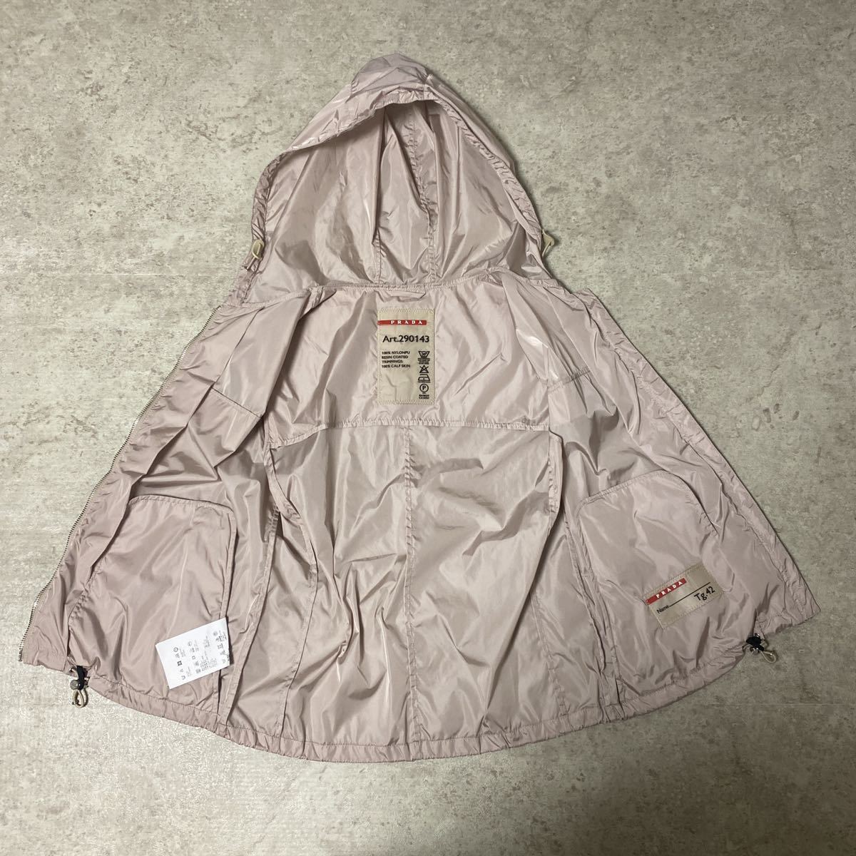 90s 00s archive vintage prada sport PRADA nylon vest アーカイブ プラダスポーツ ナイロンベスト  miu miu MIUMIU 三角ロゴ helmut product details Proxy bidding and ordering  service for auctions and shopping within Japan and