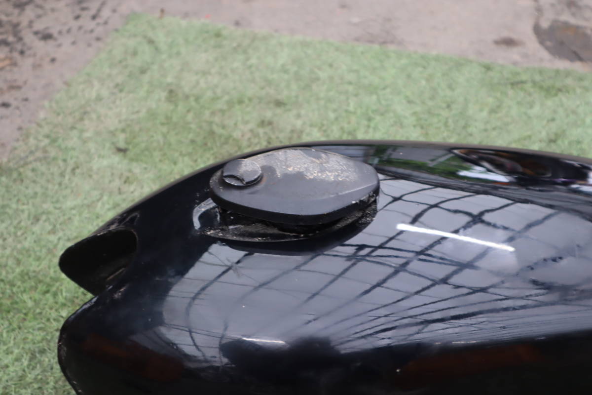 KH250 KH400 黒金のタンク Z1 Z2 Z750RS CB750K GS400 CB400F Z400FX