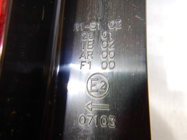 スプラッシュ DBA-XB32S 左テールランプ 35670-51K00_画像7