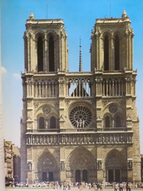 パリのすべて　コダックカラー写真　130枚　ジョヴアンナ・マッジ　むらた　いざ・訳　ボネキ出版社_画像3