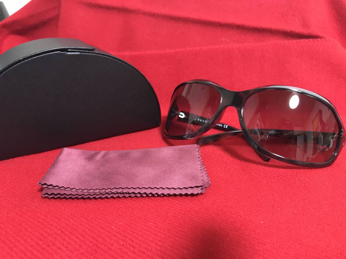 気質アップ】 PRADA プラダ サングラス SPR14G マーブルブラック 5