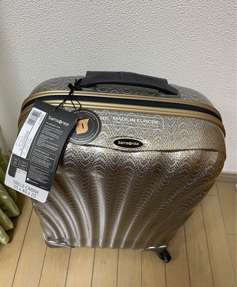 サムソナイトコスモライト 10周年記念モデル 300個限定 TSA サムソナイトコスモライト 10周年記念モデル 300個限定 TSA