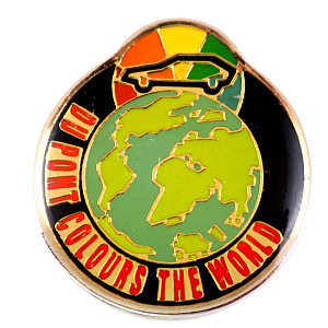  pin badge * the earth . car Dupont chemistry company * France limitation pin z* rare . Vintage thing pin bachi