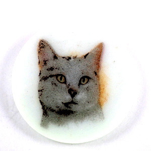 ピンバッジ・猫ネコの顔ねこ陶磁器製◆フランス限定ピンズ◆レアなヴィンテージものピンバッチ_画像1