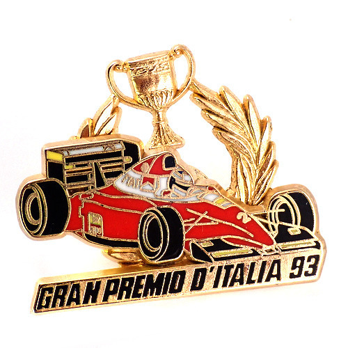  pin badge * Jean Alesi 27 number Ferrari F1 Grand Prix red car * France limitation pin z* rare . Vintage thing pin bachi