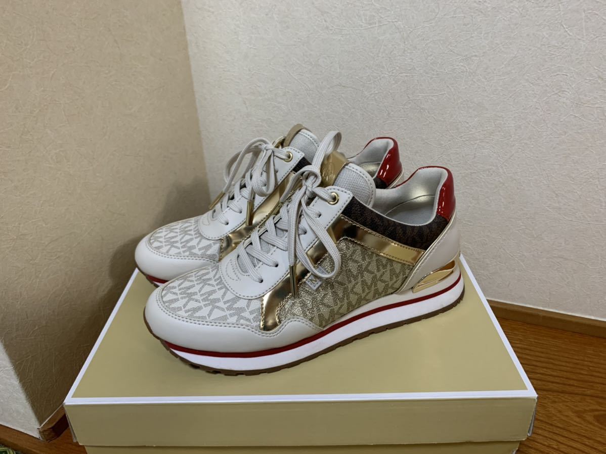 美品☆Michael Kors☆マイケルコーススニーカー☆US 6.5M☆Pale Gold