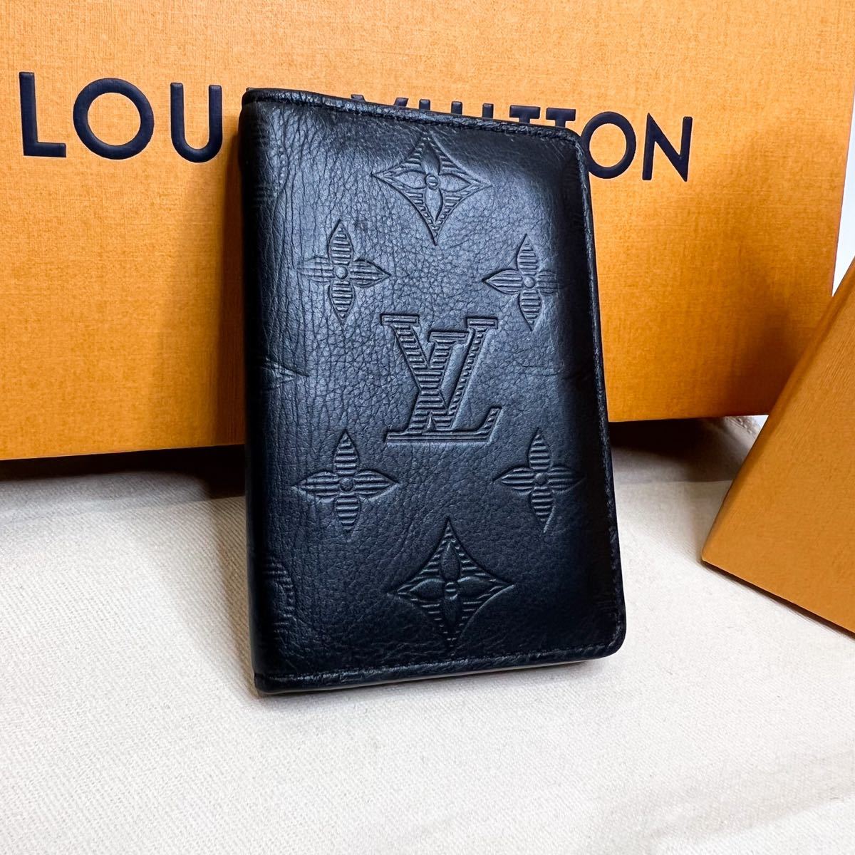 Louis Vuitton Pocket Organizer (M81382)