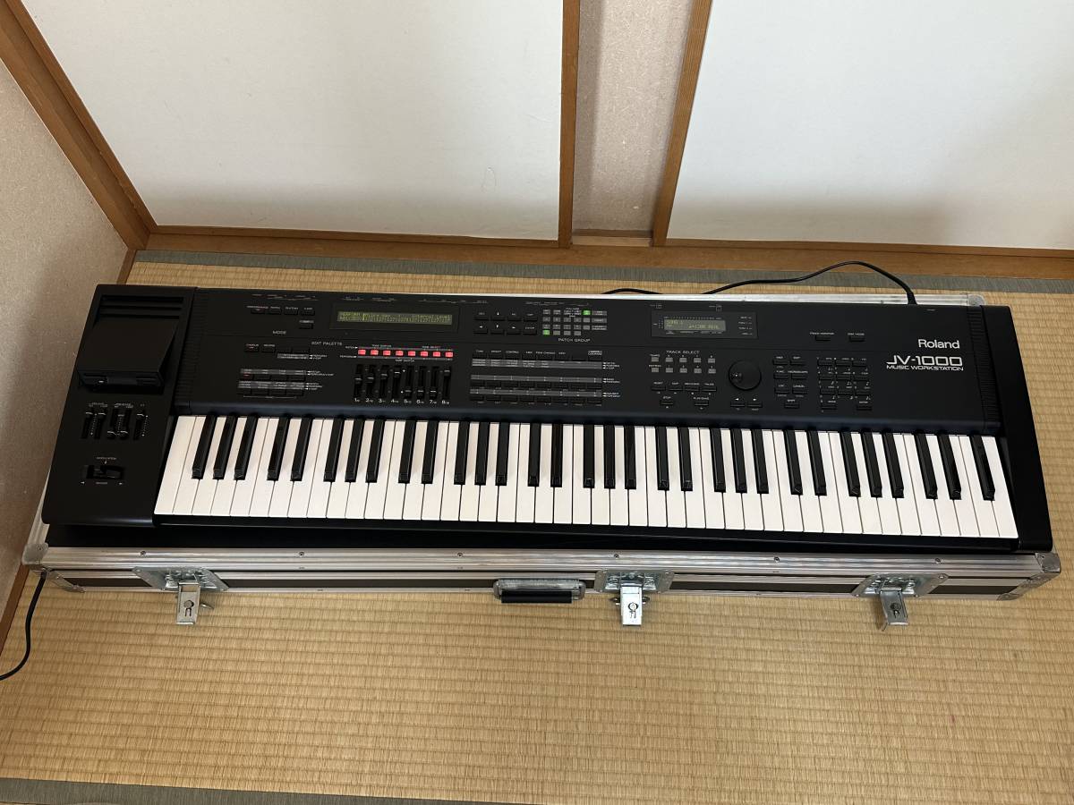 Yahoo!オークション - Roland JV-1000 Yahoo!オークション - Roland JV-1000