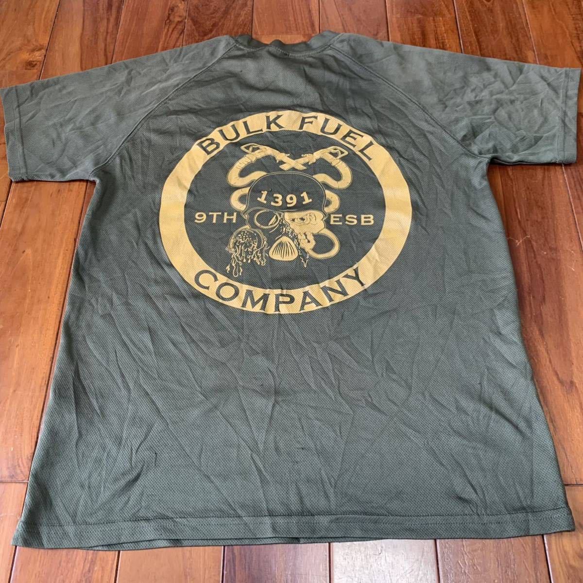 沖縄 米軍放出品 ミリタリー 半袖 Tシャツ オシャレ ファッション 古着 ビンテージ SMALL OD (管理番号Z8)_画像2